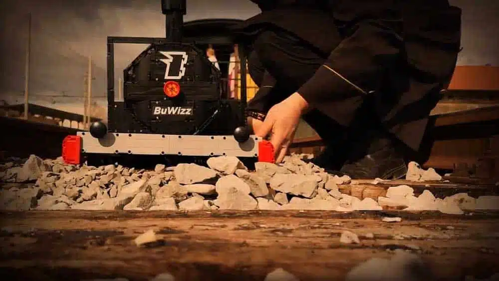 Amazing Train made of LEGO® pulls a 7 ton Train Carriage